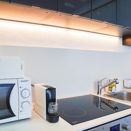 Lex Home In A Luxury Hotel Herzelia 外观 照片