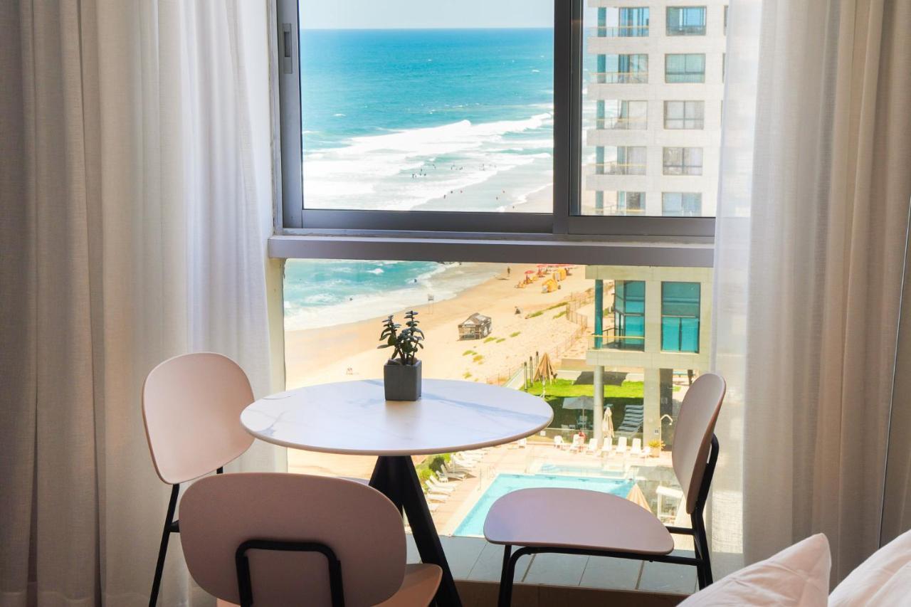 Lex Home In A Luxury Hotel Herzelia 外观 照片