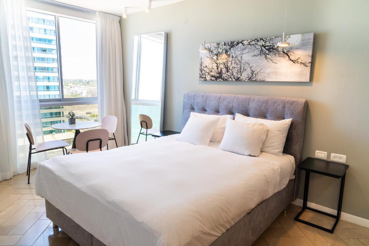 Lex Home In A Luxury Hotel Herzelia 外观 照片
